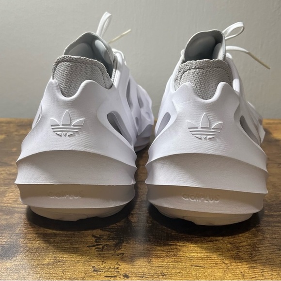 🛑SOLD🛑Adidas Adifom Quake almost new! - Picture 5 of 6